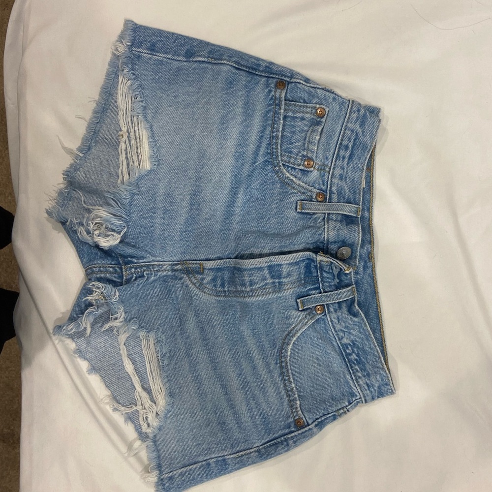 COPY - Levi’s shorts NWOT